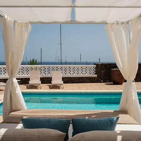 Odin Luxury By Buenavilla Villa