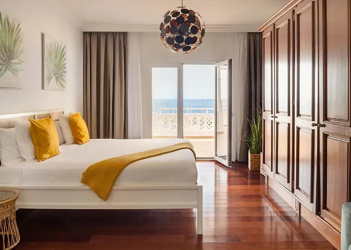 Odin Luxury By Buenavilla * Puerto Calero